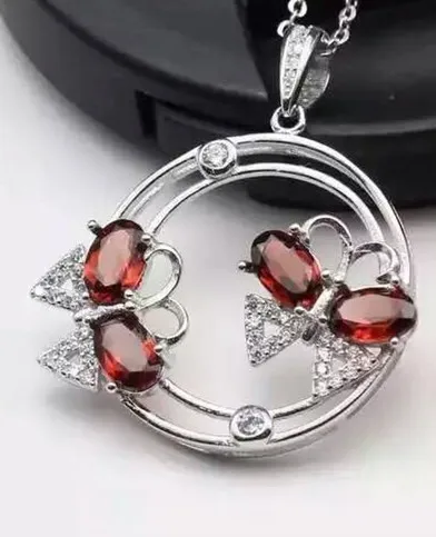natural red garnet stone pendant S925 silver Natural gemstone Pendant Necklace trendy Double butterfly women party girl jewelry
natural red garnet stone pendant S925 silver Natural gemstone Pendant Necklace trendy Double butterfly women party girl jewelry