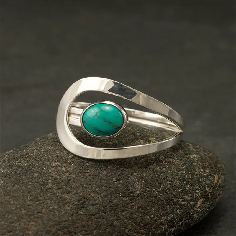 Retro Small Round Natural Blue Stone Ring Bobo Jewelry Delicate Turquoises Finger Ring Bague For Women Girls Gift L4J433
Retro Small Round Natural Blue Stone Ring Bobo Jewelry Delicate Turquoises Finger Ring Bague For Women Girls Gift L4J433