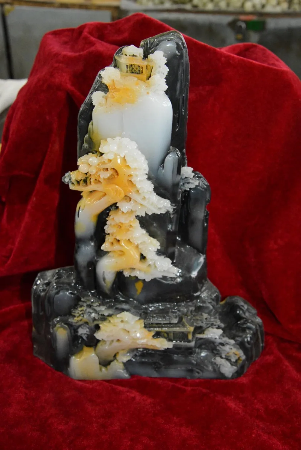 Rare Old Qing Dynasty natural Shoushan stone , with carving, best collection&adornment,Free shipping,#03
Rare Old Qing Dynasty natural Shoushan stone , with carving, best collection&adornment,Free shipping,#03