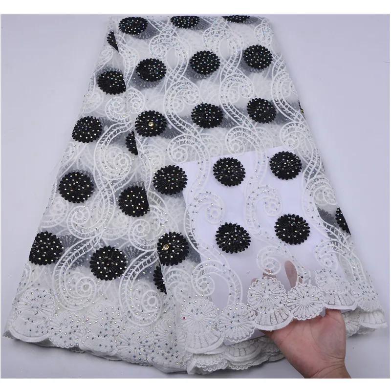 High quality African guipure lace fabric for sewing 2019 african cord lace fabric water soluble lace for wedding dress 1256
High quality African guipure lace fabric for sewing 2019 african cord lace fabric water soluble lace for wedding dress 1256