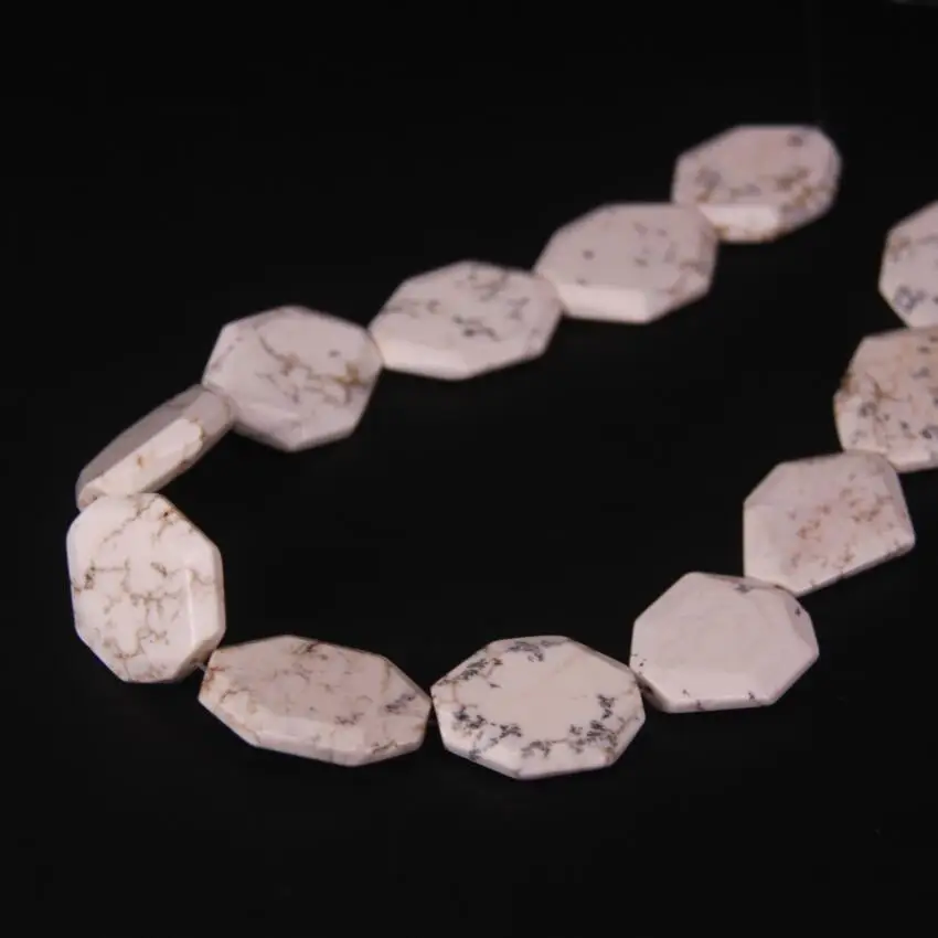 11-13pcs/strand Faceted White Howlite Magnesite Slab Bead Pendants,Cut Turquoises Stone Slice Nugget Loose Beads Jewelry Making
11-13pcs/strand Faceted White Howlite Magnesite Slab Bead Pendants,Cut Turquoises Stone Slice Nugget Loose Beads Jewelry Making