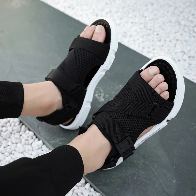 New Summer Shoes Men Beach Sandals Lightweight Sandalias Hombre Soft Flat Slippers Male Outdoor Anti-slip Zapatillas men\x27s
New Summer Shoes Men Beach Sandals Lightweight Sandalias Hombre Soft Flat Slippers Male Outdoor Anti-slip Zapatillas men\x27s