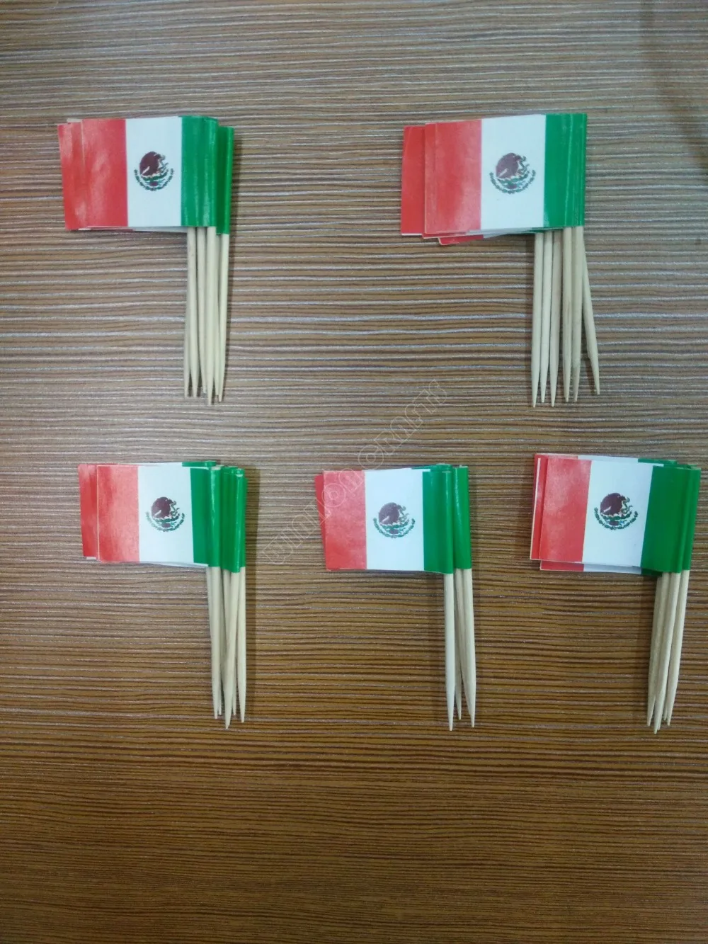 Mini Mexico Flag 500Pcs Packed Paper Food Picks Dinner Cake Toothpicks Cupcake Decoration Fruit Cocktail Sticks For Parties
Mini Mexico Flag 500Pcs Packed Paper Food Picks Dinner Cake Toothpicks Cupcake Decoration Fruit Cocktail Sticks For Parties