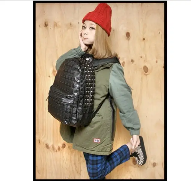 Cool Skull Backpack Fashion Women Leather School Bag For Teenage Girls Rivets Rucksack Black new
Cool Skull Backpack Fashion Women Leather School Bag For Teenage Girls Rivets Rucksack Black new