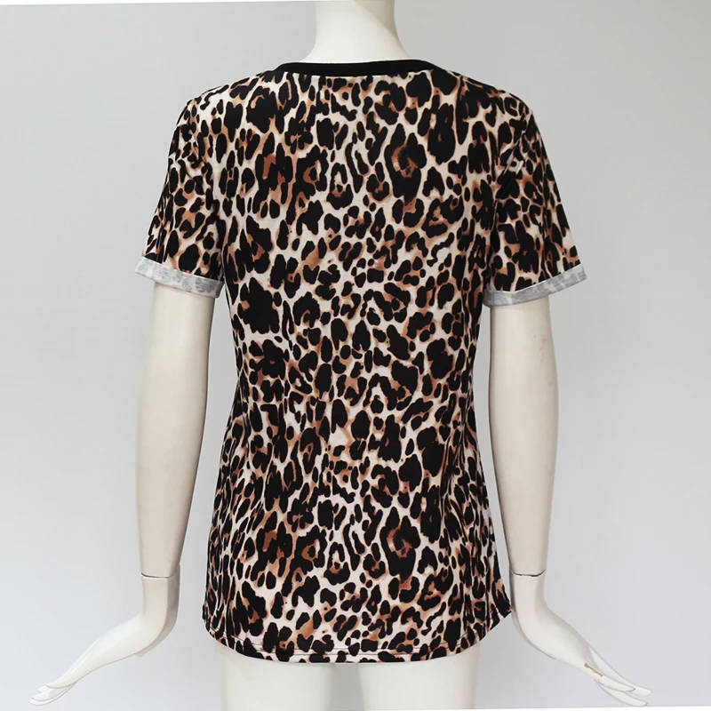 2019 New Women Summer T Shirt Fashion Leopard T Shirt Short Sleeve Casual Tops Tees Plus Size Sexy Streetwear T-shirt Camisas
2019 New Women Summer T Shirt Fashion Leopard T Shirt Short Sleeve Casual Tops Tees Plus Size Sexy Streetwear T-shirt Camisas