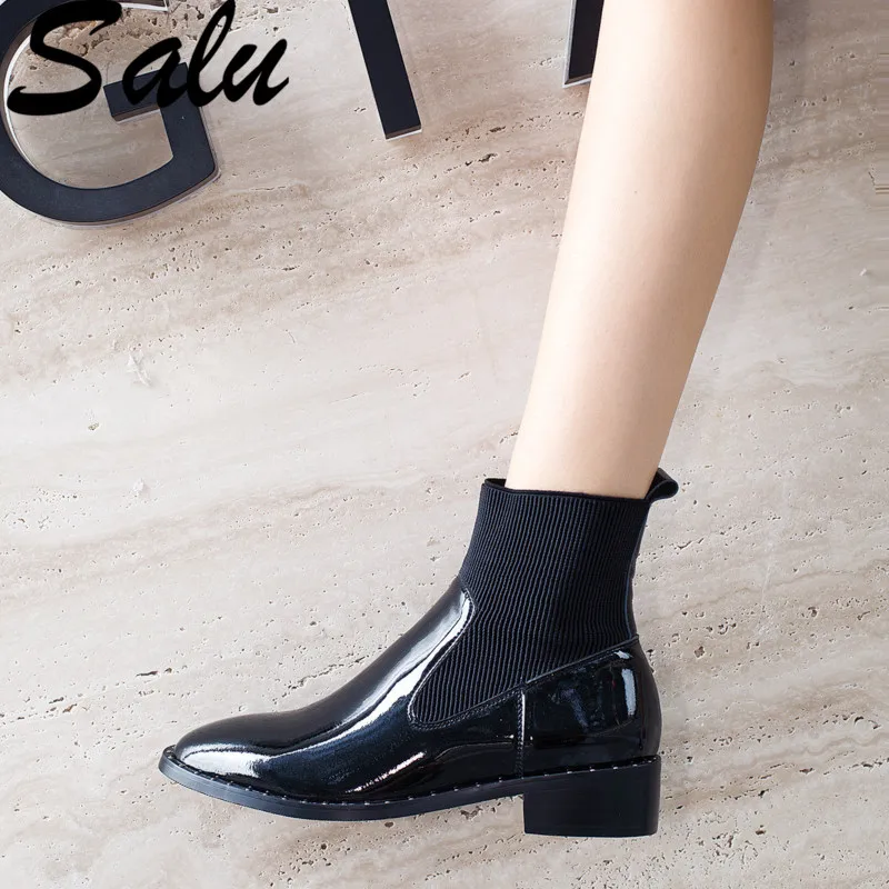 Salu Autumn Winter Boots Women Genuine Leather Ankle Boots Fashion Elegant Slip-on Party Shoes Woman Solid Round Toe Boots
Salu Autumn Winter Boots Women Genuine Leather Ankle Boots Fashion Elegant Slip-on Party Shoes Woman Solid Round Toe Boots