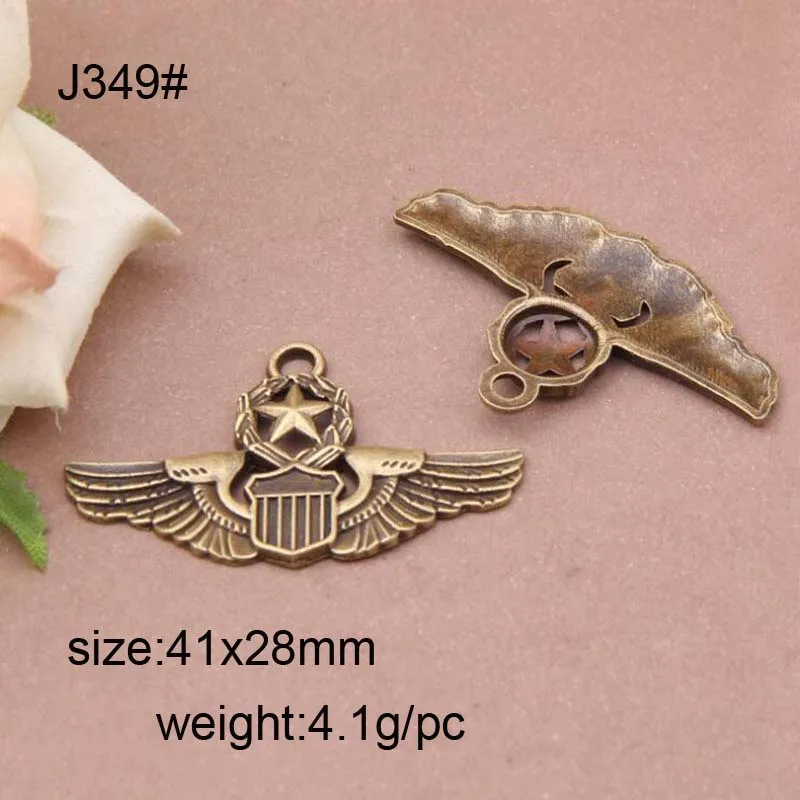 20pcs/lot Wholesale 41x28mm Antique Bronze Medal Shape Charm Pendants Findings Accessories
20pcs/lot Wholesale 41x28mm Antique Bronze Medal Shape Charm Pendants Findings Accessories