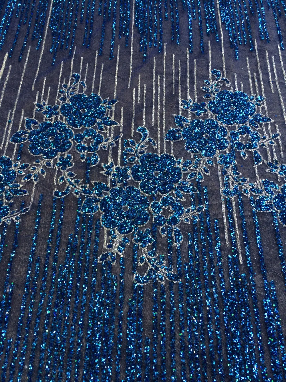 Африканская нигерийская гипюровая кружевная ткань с вышивкой, блестящий нигерийский гипюр, кружевная ткань
Африканская нигерийская гипюровая кружевная ткань с вышивкой, блестящий нигерийский гипюр, кружевная ткань