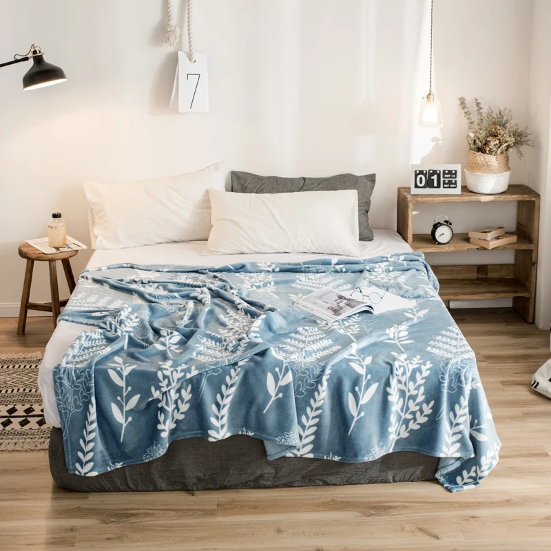 Flower season bedspread blanket 200x230cm High Density Super Soft Flannel Blanket to on for the sofa/Bed/Car Portable Plaids
Flower season bedspread blanket 200x230cm High Density Super Soft Flannel Blanket to on for the sofa/Bed/Car Portable Plaids