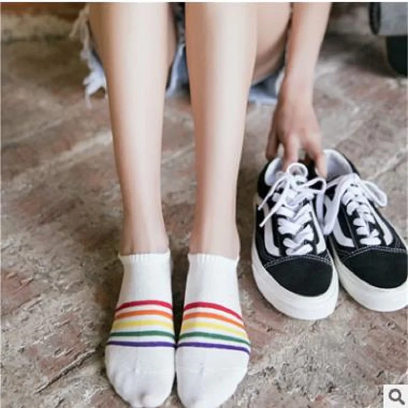 

Fashion spring and summer new female socks cotton boat socks Japanese rainbow silicone anti-skid stealth socks