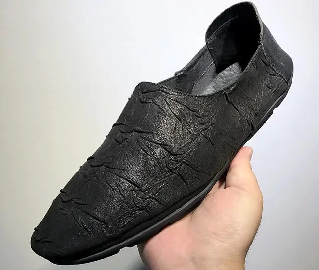 New men's casual stab men's autumn men's embroidered shoes slip-on trend lazy shoes
New men's casual stab men's autumn men's embroidered shoes slip-on trend lazy shoes