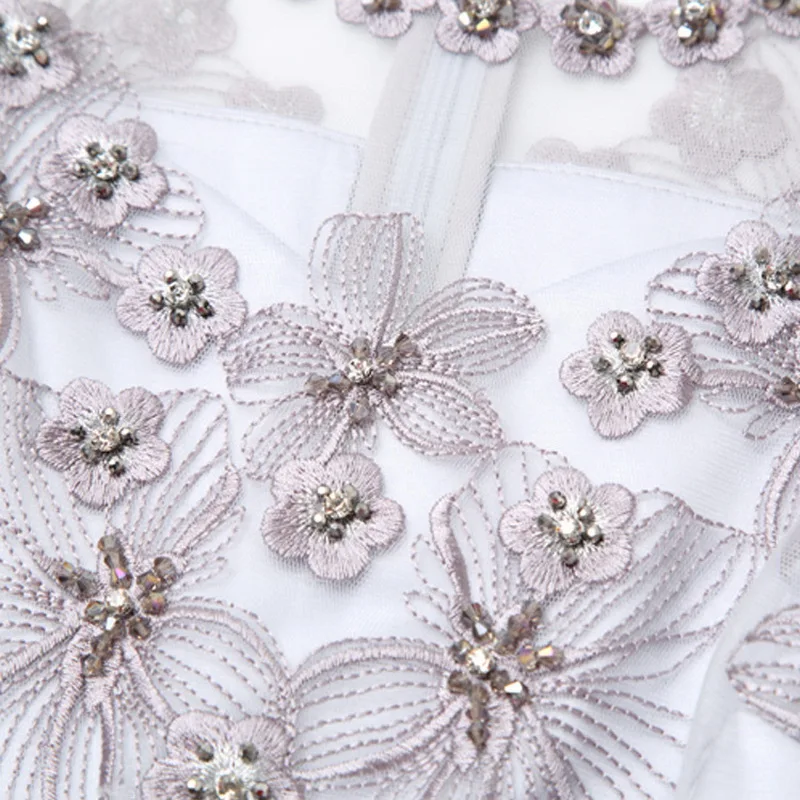 Embroidery Woman Dress 2018 Runway Floral Beading Embroidered Short Sleeve Vintage Boho Mesh Dresses For Party Women Vestido
Embroidery Woman Dress 2018 Runway Floral Beading Embroidered Short Sleeve Vintage Boho Mesh Dresses For Party Women Vestido