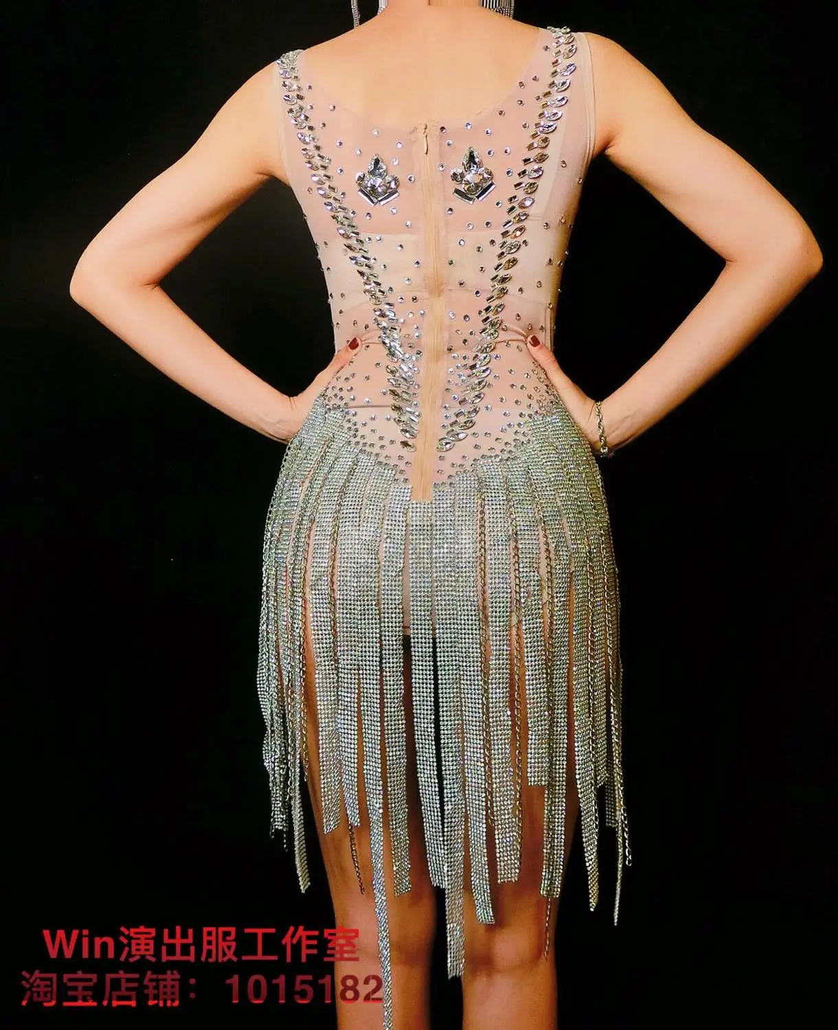 Shining dress Silver Crystal catsuit female costumes DS nightclub singer dancer jazz DJ sexy clothes stone star prom Novelty
Shining dress Silver Crystal catsuit female costumes DS nightclub singer dancer jazz DJ sexy clothes stone star prom Novelty