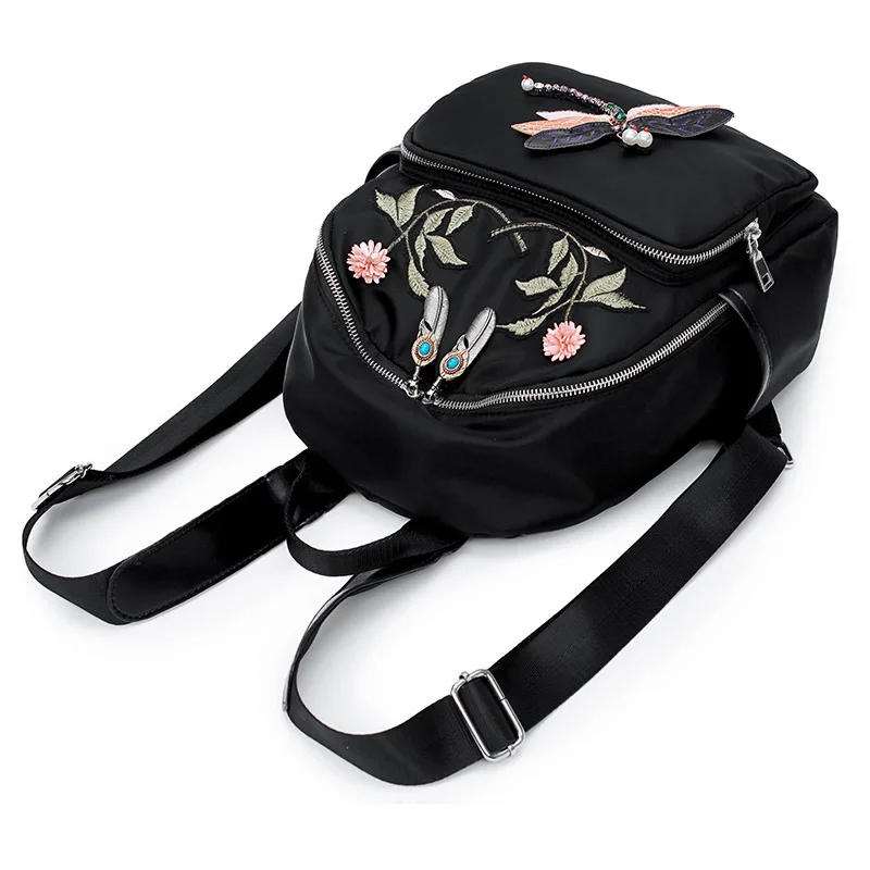 SUDS Brand Women Embroidery Flower Oxford Backpack High Quality School Bag For Teenage Girl Female Fashion Small Travel Backpack
SUDS Brand Women Embroidery Flower Oxford Backpack High Quality School Bag For Teenage Girl Female Fashion Small Travel Backpack