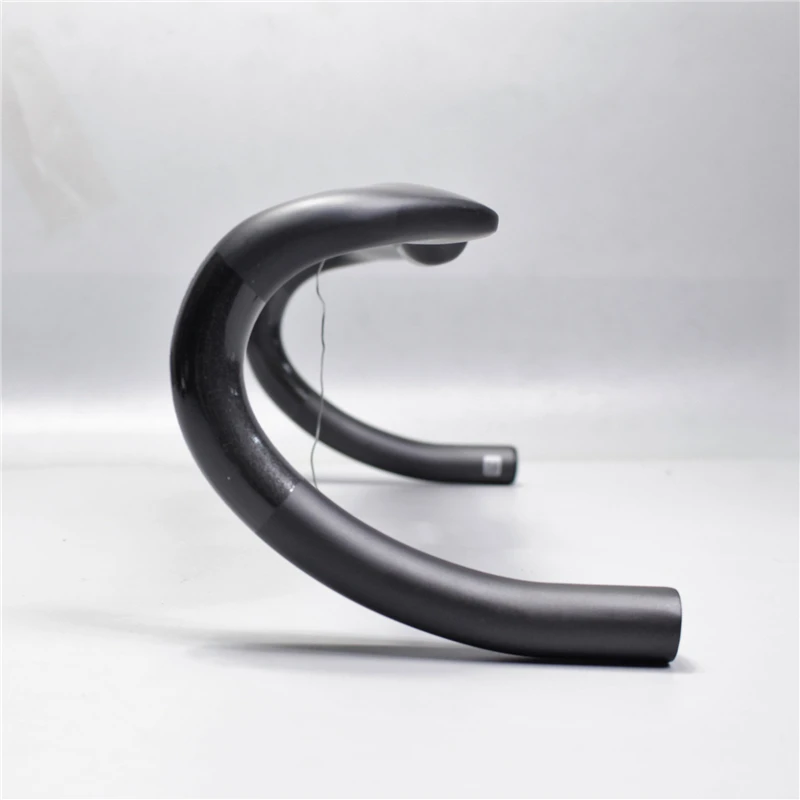 UD Carbon Handlebar Carbon Road Bicycle Handlebar Internal Cable Bent Handlebars Bike Handle Bars Black Matte 31.8 40/42/44CM
UD Carbon Handlebar Carbon Road Bicycle Handlebar Internal Cable Bent Handlebars Bike Handle Bars Black Matte 31.8 40/42/44CM
