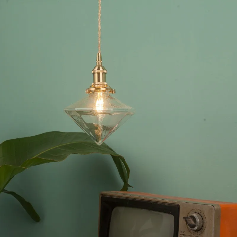 Retro Loft Style Copper Glass Droplight Vintage LED Pendant Light Fixtures Industrial Single Hanging Lamp Deco Home Lighting
Retro Loft Style Copper Glass Droplight Vintage LED Pendant Light Fixtures Industrial Single Hanging Lamp Deco Home Lighting