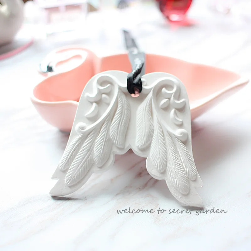 3D Angle wings decorating fondant cake molds Aroma stone mold DIY handmade silica gel mold
3D Angle wings decorating fondant cake molds Aroma stone mold DIY handmade silica gel mold