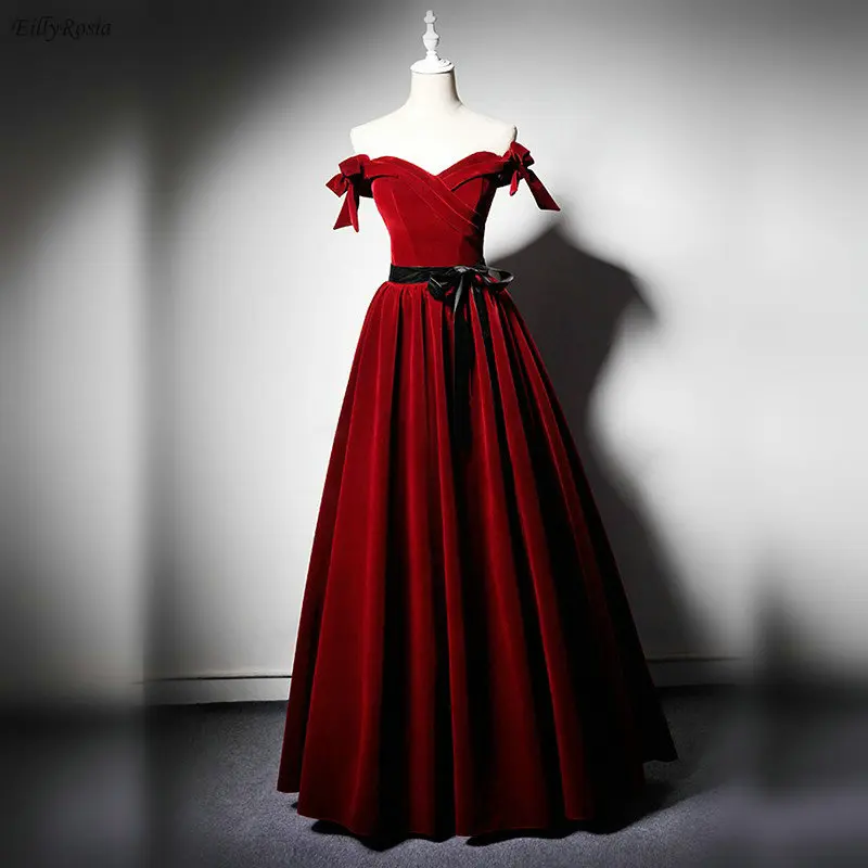 Red Velvet Prom Dresses 2019 Off the Shoulder A-Line Elegant Black Ribbon Sash Ruched Vintage Evening Gowns vestidos de gala
Red Velvet Prom Dresses 2019 Off the Shoulder A-Line Elegant Black Ribbon Sash Ruched Vintage Evening Gowns vestidos de gala