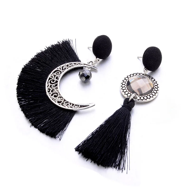Retro Ethnic Wind Hollow Irregular Riven Ear Tasseled Crystal Bohemian Stud Earrings
Retro Ethnic Wind Hollow Irregular Riven Ear Tasseled Crystal Bohemian Stud Earrings