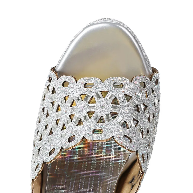 Dilalula Large Size 33-43 Hollow Platform Party Bling Shoes Woman Sandals Sexy High Heels women's Mules Ladies
Dilalula Large Size 33-43 Hollow Platform Party Bling Shoes Woman Sandals Sexy High Heels women's Mules Ladies