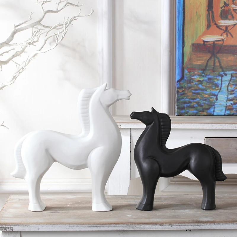 white black ceramic horse War Horse home decor crafts room decoration ceramic ornament porcelain animal figurines decorations
white black ceramic horse War Horse home decor crafts room decoration ceramic ornament porcelain animal figurines decorations