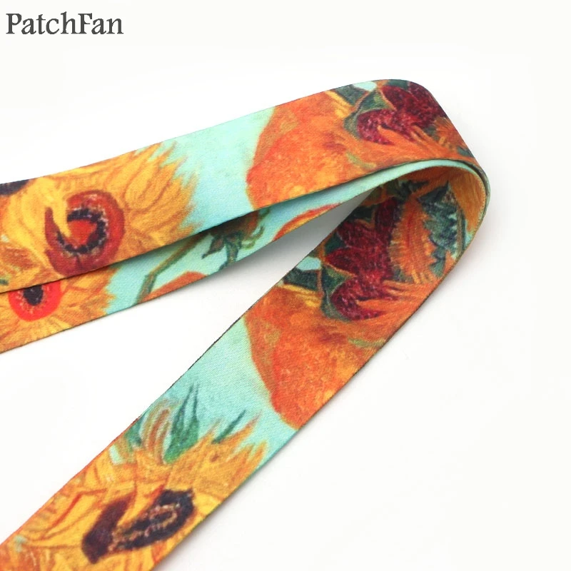 20pcs/lot A0260 Patchfan Van Gogh's paintings sunflower Tag Strap Neck Lanyards for keys ID Phone USB holder Hang Rope webbing
20pcs/lot A0260 Patchfan Van Gogh's paintings sunflower Tag Strap Neck Lanyards for keys ID Phone USB holder Hang Rope webbing