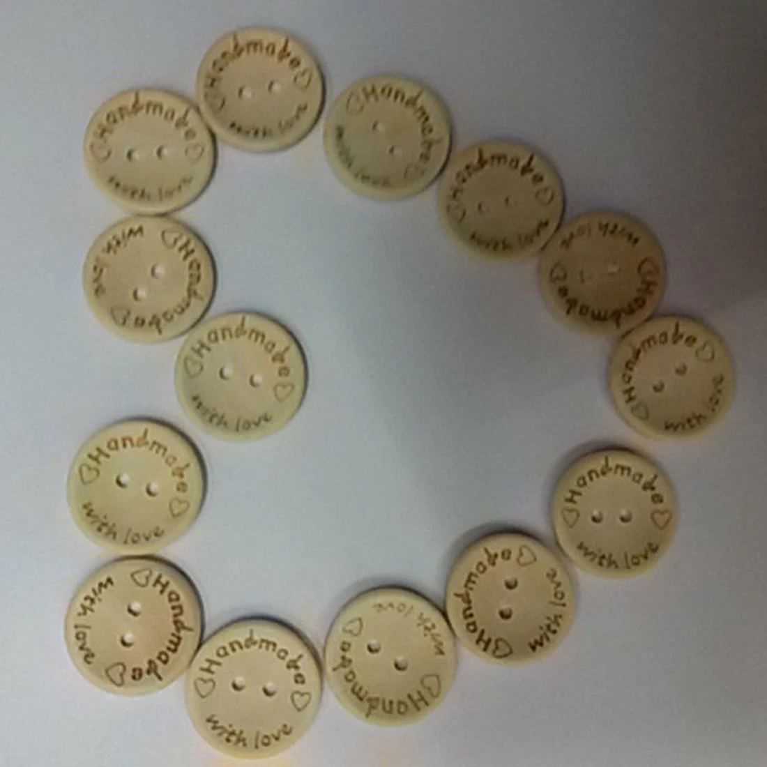 Top sale 2.5cm 50PCs 2-hole Wooden Buttons Handmade Letter Love Scrapbooking Sewing Accessories For Wedding Decoration
Top sale 2.5cm 50PCs 2-hole Wooden Buttons Handmade Letter Love Scrapbooking Sewing Accessories For Wedding Decoration