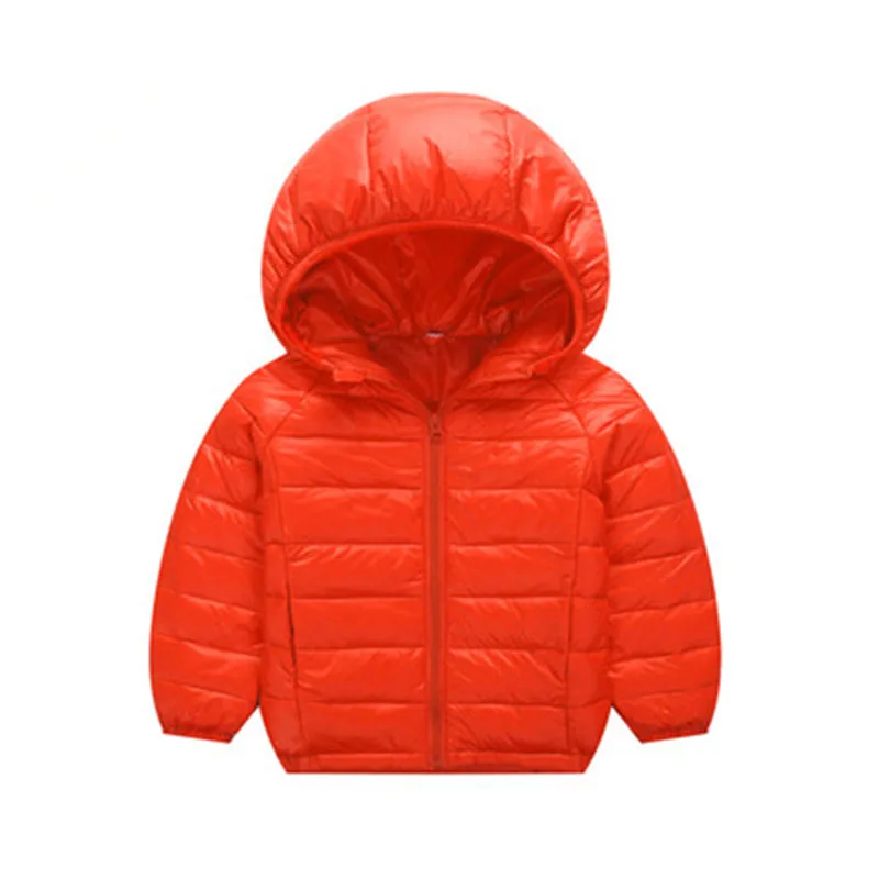 2018 children's wear new style outdoor lightweight feather down cotton suit boy boy girl's warm cotton padded clothes.
2018 children's wear new style outdoor lightweight feather down cotton suit boy boy girl's warm cotton padded clothes.