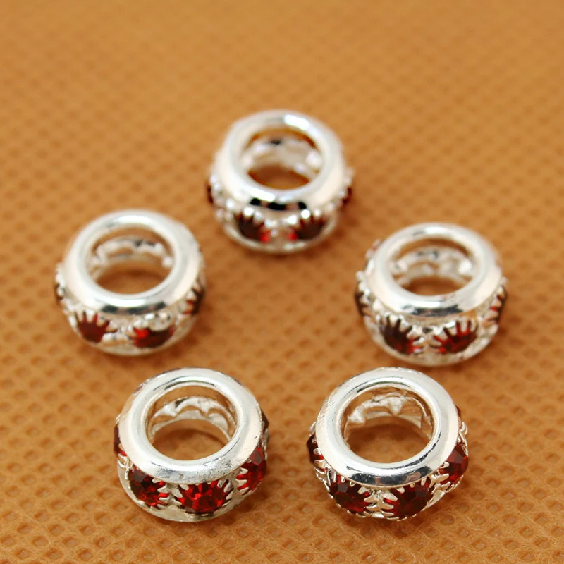 100pcs/lot 5x10mm Round Red Crystal Rhinestone Spacer Beads fit European Bracelet
100pcs/lot 5x10mm Round Red Crystal Rhinestone Spacer Beads fit European Bracelet