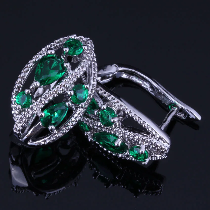 Distinctive Flower Green Cubic Zirconia Silver Plated Clip Hoop Huggie Earrings V0936
Distinctive Flower Green Cubic Zirconia Silver Plated Clip Hoop Huggie Earrings V0936