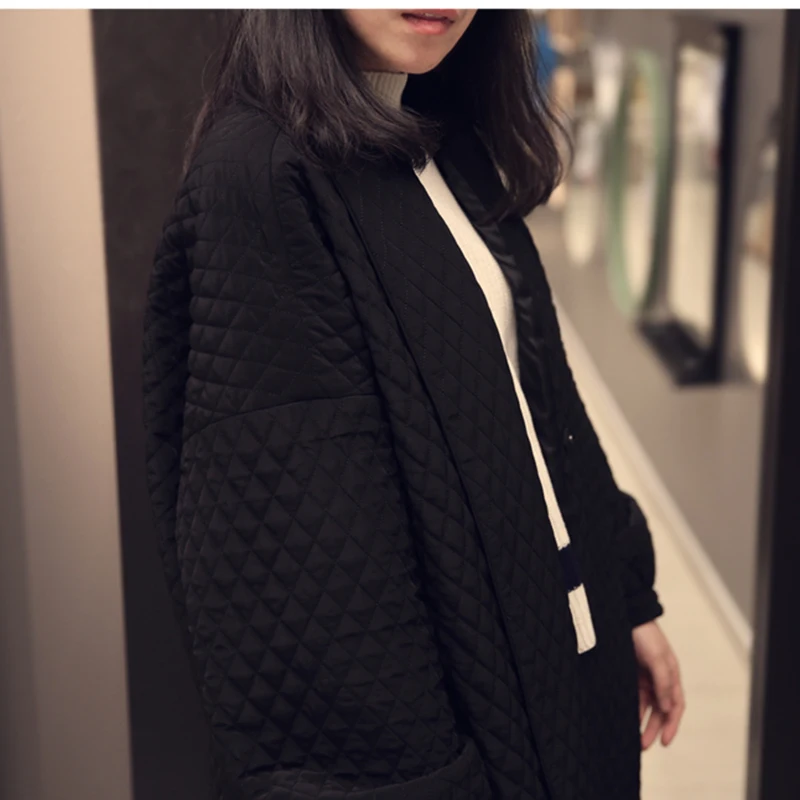 2020 New spring autumn Women cotton clothing Big Brand Long Loose Black Medium long and thin Long cotton Trench Coat for Women
2020 New spring autumn Women cotton clothing Big Brand Long Loose Black Medium long and thin Long cotton Trench Coat for Women