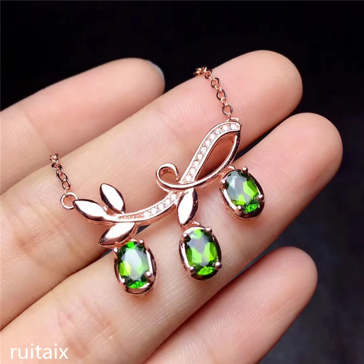 KJJEAXCMY boutique jewels 925 Pure silver inlay natural diophane lady necklace flowery smooth curve plant
KJJEAXCMY boutique jewels 925 Pure silver inlay natural diophane lady necklace flowery smooth curve plant
