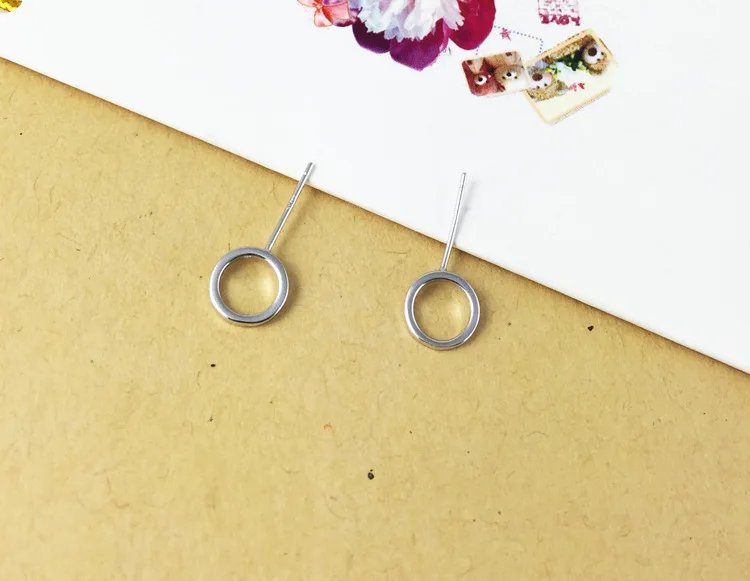 Newest Plata 925 Sterling Silver Jewelry Earrings 925 Silver Round Stud Earrings Pendientes Plata Brincos
Newest Plata 925 Sterling Silver Jewelry Earrings 925 Silver Round Stud Earrings Pendientes Plata Brincos