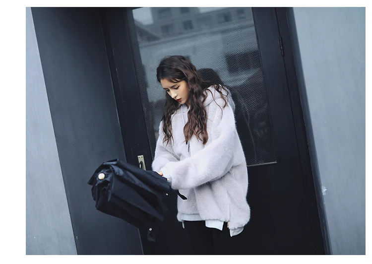 New European and American style Fashion winter super warm faux artificial mink fur hooded jacket outerwear pullover for women
New European and American style Fashion winter super warm faux artificial mink fur hooded jacket outerwear pullover for women