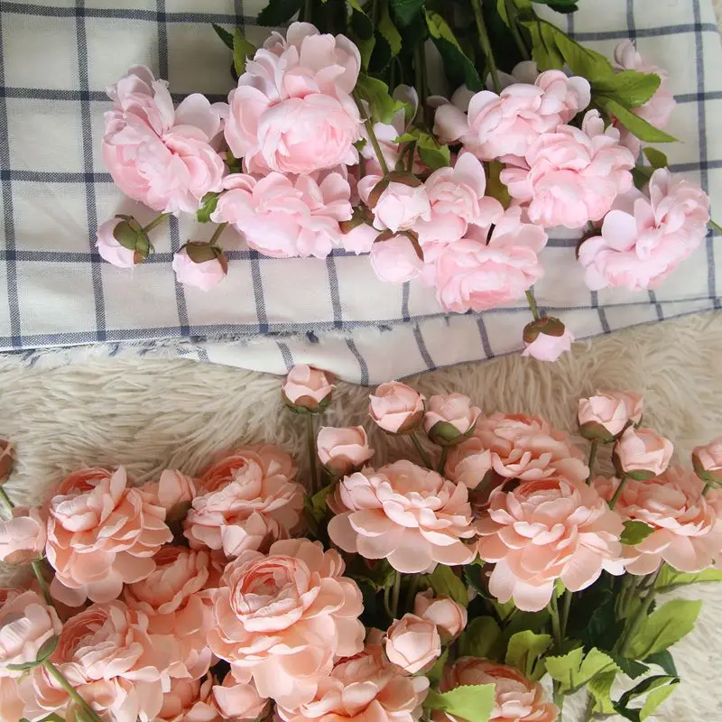 9 Colors 2 Heads Silk Land Lotus Artificial Flower Wedding Silk Flowers for Home Wedding Decoration Party Fake Flower
9 Colors 2 Heads Silk Land Lotus Artificial Flower Wedding Silk Flowers for Home Wedding Decoration Party Fake Flower