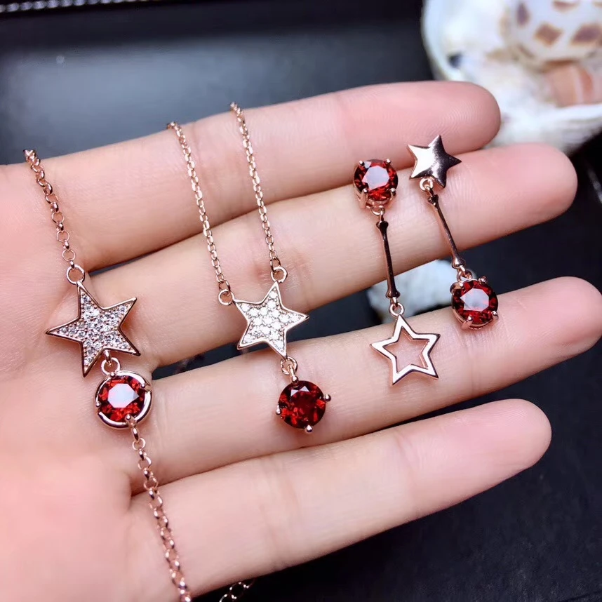 Fashion grace Stars Natural red garnet necklace Bracelets earrings Natural Gemstone Jewelry Set 925 Silver girl party jewelry
Fashion grace Stars Natural red garnet necklace Bracelets earrings Natural Gemstone Jewelry Set 925 Silver girl party jewelry