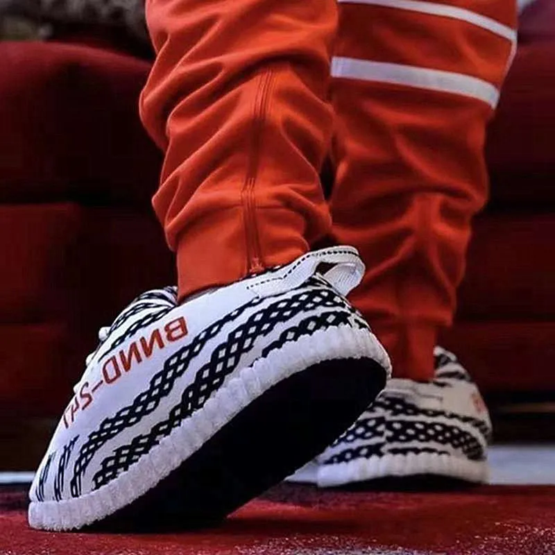 Unisex Fashion Shoe for Women 2019 Winter Warm Cotton Men's Slippers Couples Indoor Home Funny Shoes zapatos de mujer Free Size
Unisex Fashion Shoe for Women 2019 Winter Warm Cotton Men's Slippers Couples Indoor Home Funny Shoes zapatos de mujer Free Size