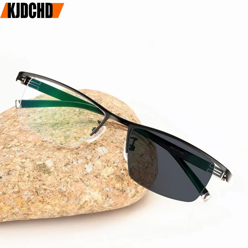 New Transition Sunglasses Photochromic Reading Glasses for Men Titanium alloy Frame Men Presbyopia Eyewear with diopters glasses
New Transition Sunglasses Photochromic Reading Glasses for Men Titanium alloy Frame Men Presbyopia Eyewear with diopters glasses