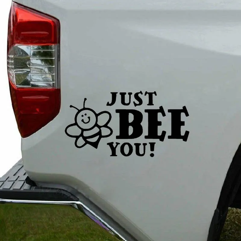 YJZT 18 1 см * 9 6 милая виниловая наклейка в виде пчелы автомобильная цвет