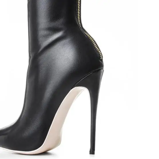 High Quality Black Leather Over The Knee Boots Pointed Toe Thin Heels Winter Tall Boots Wide Calf Tight High Boots Big Size
High Quality Black Leather Over The Knee Boots Pointed Toe Thin Heels Winter Tall Boots Wide Calf Tight High Boots Big Size