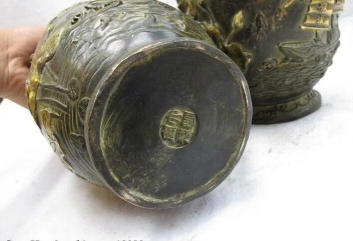 Collectible bronze S2944 Bronze Gilt Lucky Carp cyprinoid Fish sail boat lotus flower Aquarius Vase Pair
Collectible bronze S2944 Bronze Gilt Lucky Carp cyprinoid Fish sail boat lotus flower Aquarius Vase Pair