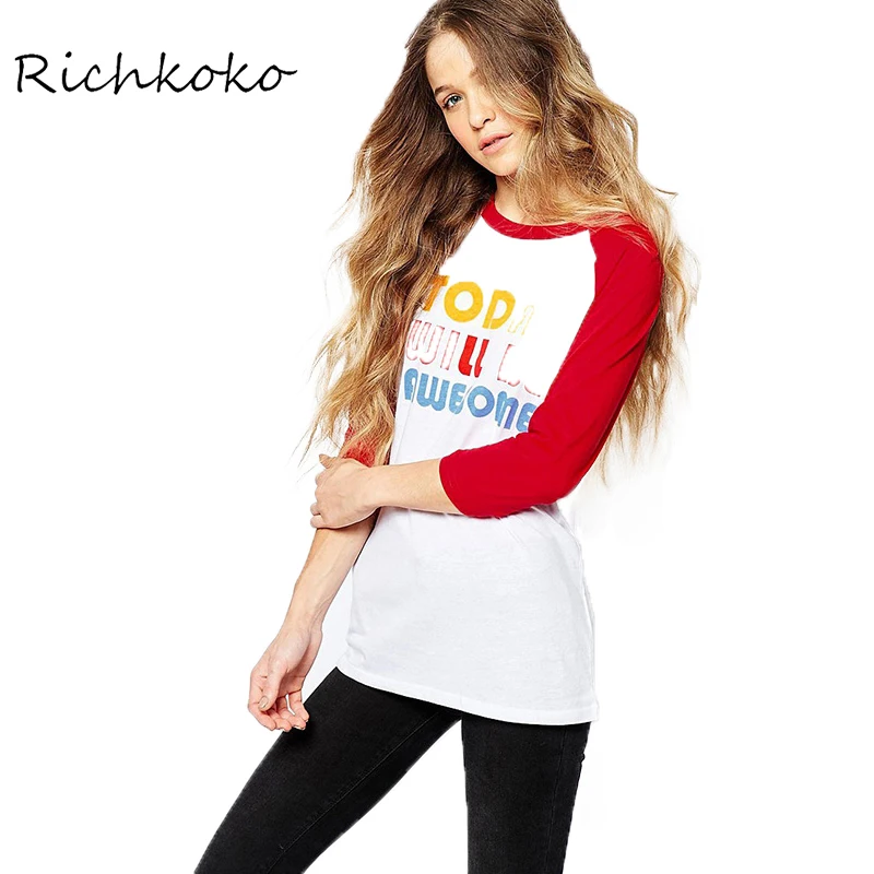 Richkoko 2017 Модная футболка Для женщин Повседневное Письмо печати Лоскутная О