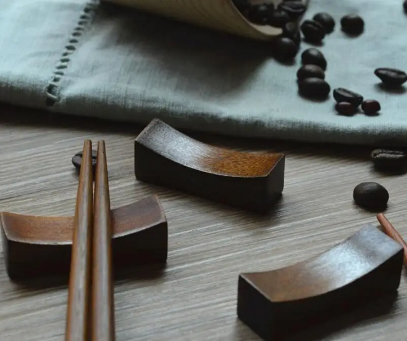 Japanese Wooden Pillow Types Chopsticks Rest Spoon Chopsticks Tableware Holder Rack Stand LX4317
Japanese Wooden Pillow Types Chopsticks Rest Spoon Chopsticks Tableware Holder Rack Stand LX4317