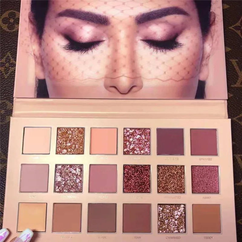 18 Colors Makeup Matte Eyeshadow Pallete Long lasting Eyeshadow Palette Shiny Eye shadows Pigment Cosmetics
18 Colors Makeup Matte Eyeshadow Pallete Long lasting Eyeshadow Palette Shiny Eye shadows Pigment Cosmetics