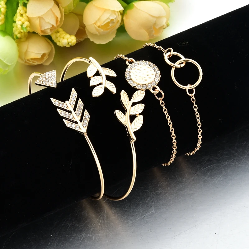 ATTRACTTO 4 PCS/SET Punk Open Adjustable Arrow Bracelets For Women Gold Stainless Steel Bracelet Charms Cuff Bracelet SBR190164
ATTRACTTO 4 PCS/SET Punk Open Adjustable Arrow Bracelets For Women Gold Stainless Steel Bracelet Charms Cuff Bracelet SBR190164