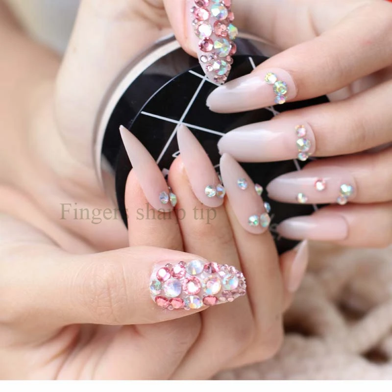 24pcs Hot new design beautiful delicate long oval Hand made candy fake nails complexion W13
24pcs Hot new design beautiful delicate long oval Hand made candy fake nails complexion W13