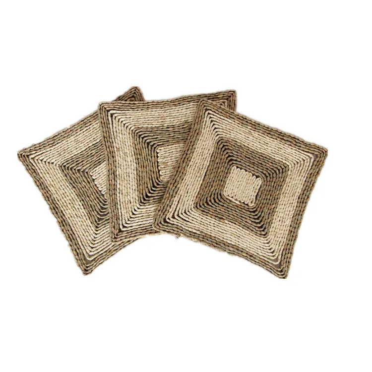 Natural Handmade Woven Trio of Vintage Straw Trivets Pot holder Corn Braided Dining Table Mats Coasters Mat
Natural Handmade Woven Trio of Vintage Straw Trivets Pot holder Corn Braided Dining Table Mats Coasters Mat