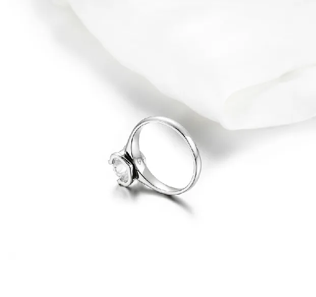 European Fine Jewelry Test Real as Diamond 1CT Ring Prongs Moissanite Engagement Diamond Ring Women 18K White Gold Jewelry 18K