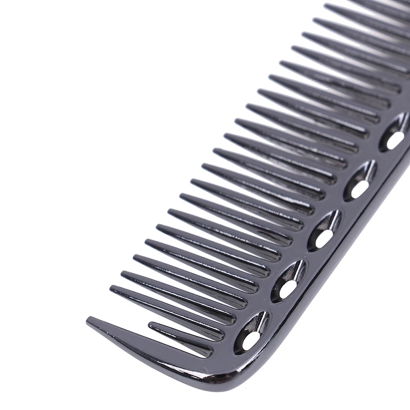 1pc Hairdressing & Barbers Salon Combs Fashion Men Women Aluminum Metal Cutting Comb Hair Anti-static 7colors
1pc Hairdressing & Barbers Salon Combs Fashion Men Women Aluminum Metal Cutting Comb Hair Anti-static 7colors