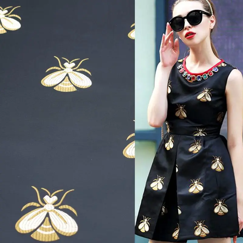Fashion Stiff brocade jacquard fabrics imported big-name fashion apparel fabrics suit coat dress fabric Free Shipping
Fashion Stiff brocade jacquard fabrics imported big-name fashion apparel fabrics suit coat dress fabric Free Shipping